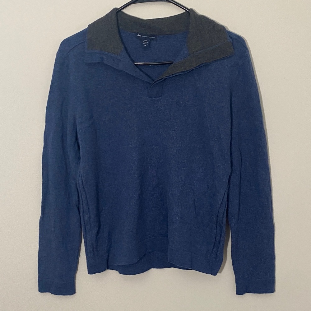 GAP 100% Merino Wool Blue and Gray Sweater